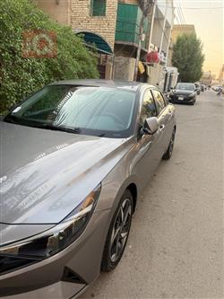 هیوندای ئەلەنترا